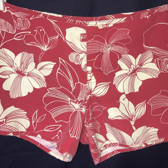 🌺Rusty Board Shorts 🩳 - Picture 3 of 10
